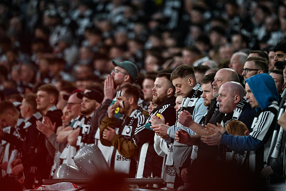 Matchday Fans -8116
