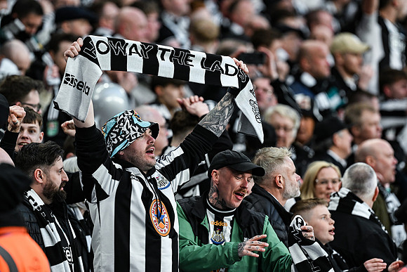 Matchday Fans -7865
