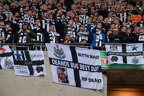 Matchday Fans -6856