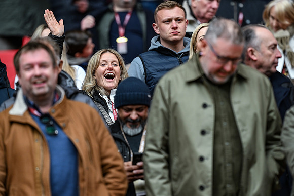 Matchday Fans -6946