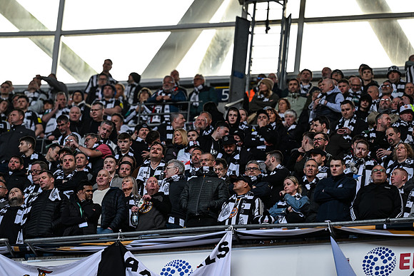 Matchday Fans -6821