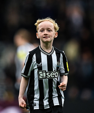 Burnley FC v Newcastle United - Premier League