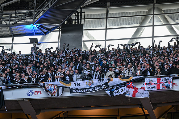 Matchday Fans -4729