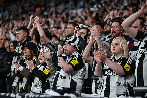 Matchday Fans -6506