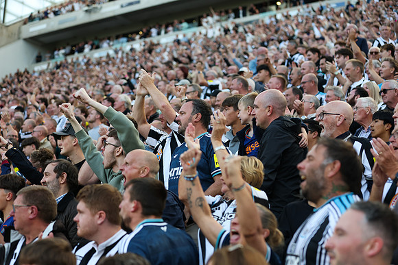 CB_Newcastle_Liverpool_301