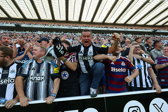 CB_Newcastle_Liverpool_298