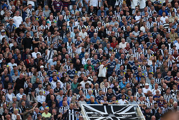 CB_Newcastle_Liverpool_304