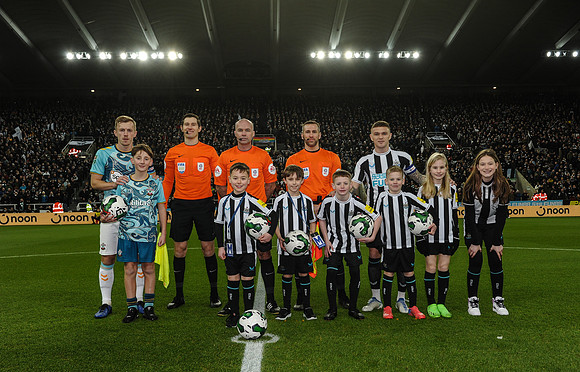 Newcastle United v Southampton - Carabao Cup Semi Final 2nd Leg