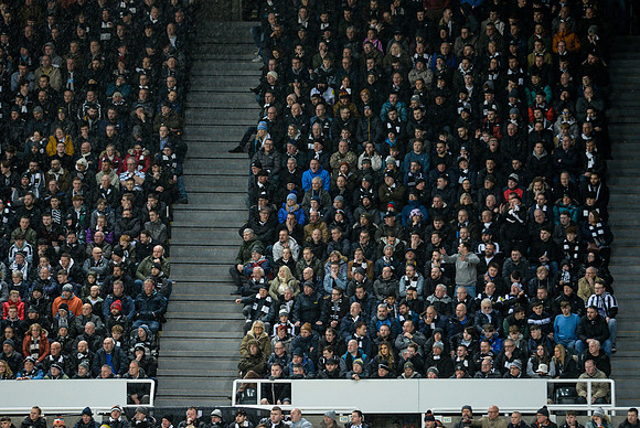 Newcastle United v Southampton - Carabao Cup Semi Final 2nd Leg