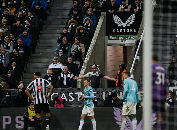 Newcastle United v Southampton - Carabao Cup Semi Final 2nd Leg