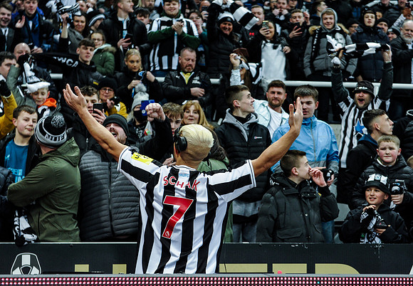 Newcastle United v Southampton - Carabao Cup Semi Final 2nd Leg