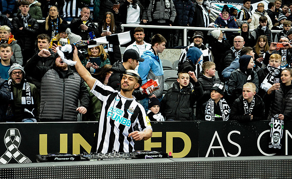 Newcastle United v Southampton - Carabao Cup Semi Final 2nd Leg