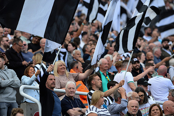 Newcastle United v Nottingham Forest - Premier League