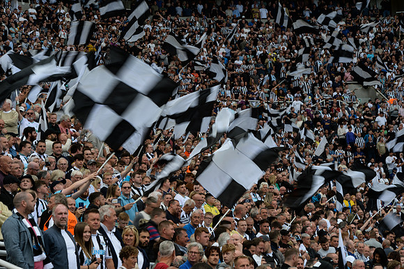 Newcastle United v Nottingham Forest - Premier League