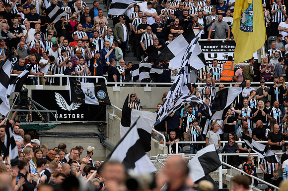 Newcastle United v Nottingham Forest - Premier League