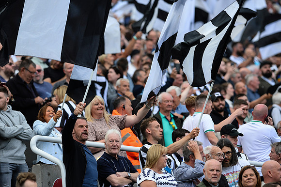 Newcastle United v Nottingham Forest - Premier League