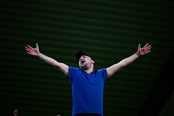 ST2_5859