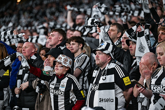 Matchday Fans -6573