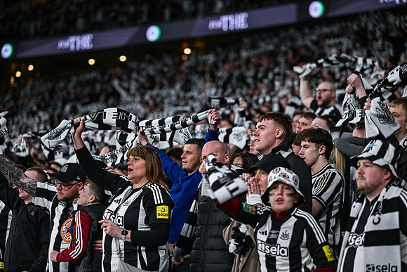 Matchday Fans -6570
