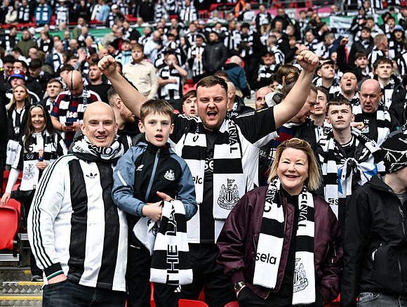 Matchday Fans -4685
