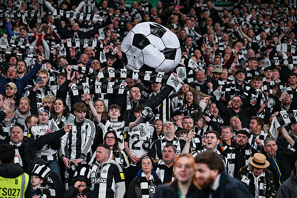 Matchday Fans -8030