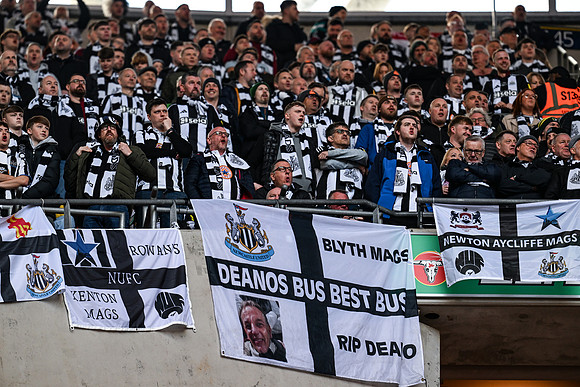Matchday Fans -6853