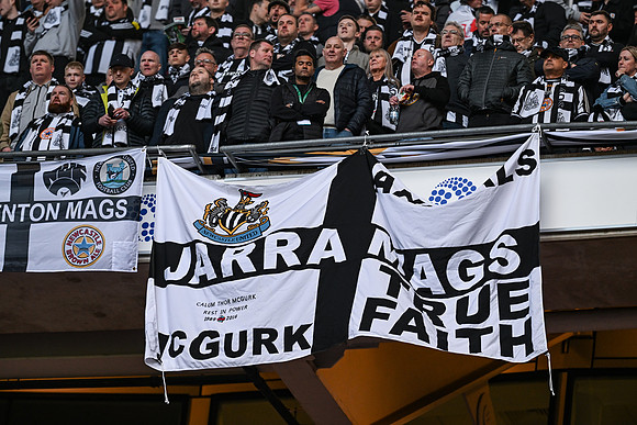 Matchday Fans -6826