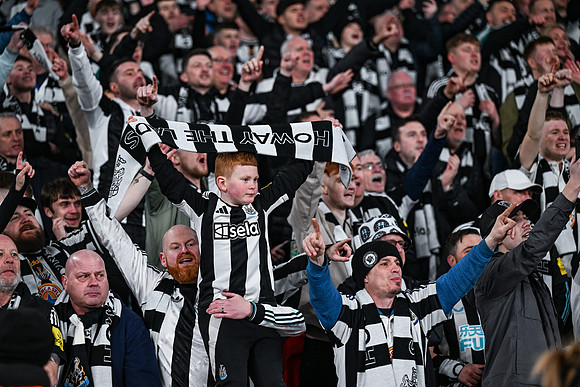 Matchday Fans -7866