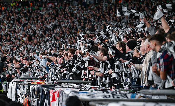 Matchday Fans -6676