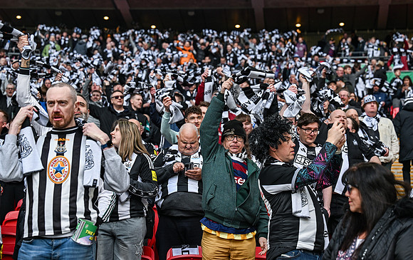 Matchday Fans -4750