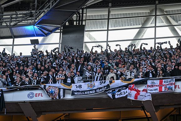 Matchday Fans -4731