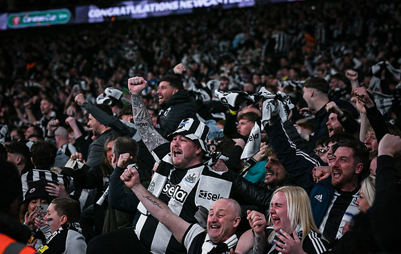Matchday Fans -6759