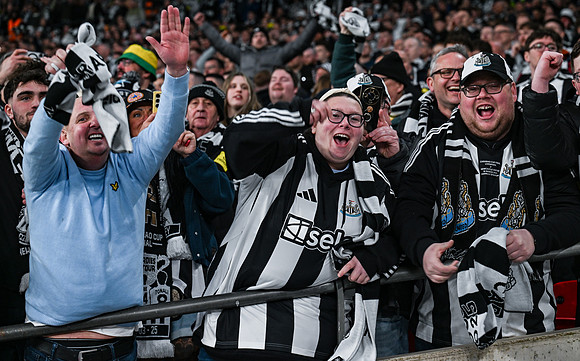 Matchday Fans -6708
