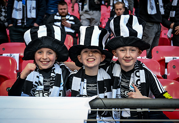 Matchday Fans -6630