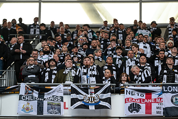 Matchday Fans -6841