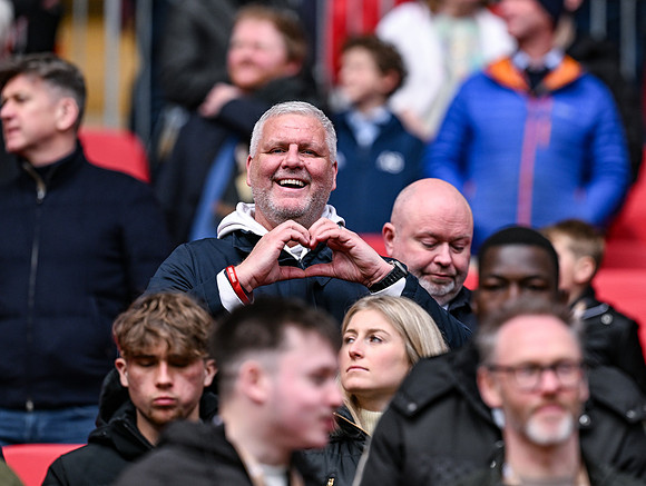 Matchday Fans -6964