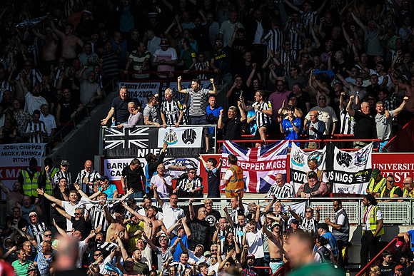 Brentford FC v Newcastle United - Premier League