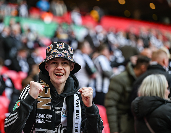 Matchday Fans -4076