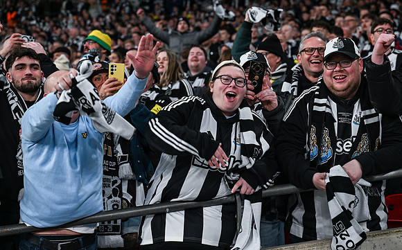 Matchday Fans -6706