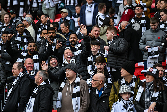 Matchday Fans -4257