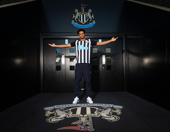 Newcastle United Unveil New Signing Jamal Lewis
