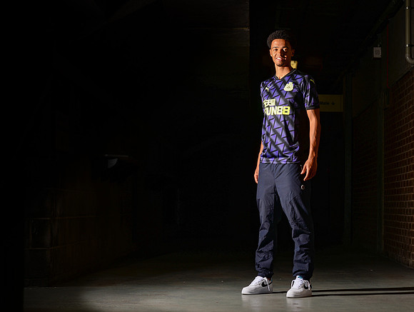 Newcastle United Unveil New Signing Jamal Lewis