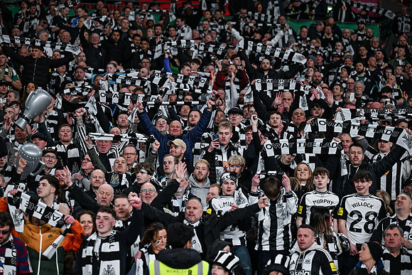 Matchday Fans -8021