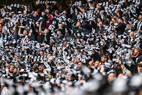 Matchday Fans -6869