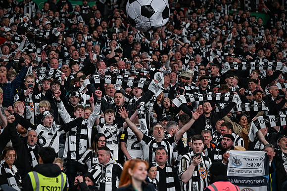 Matchday Fans -8012
