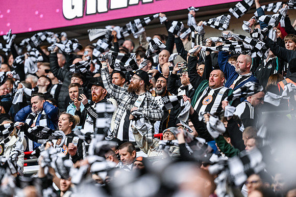 Matchday Fans -6885