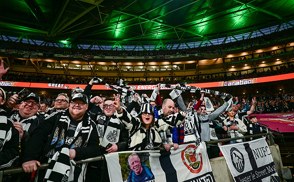 Matchday Fans -6446