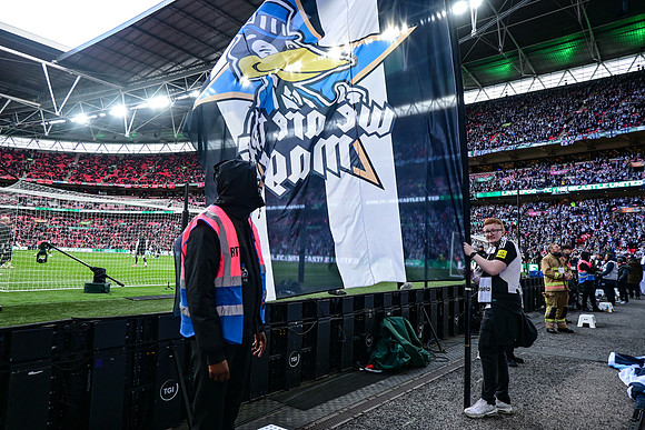 Matchday Fans -6298