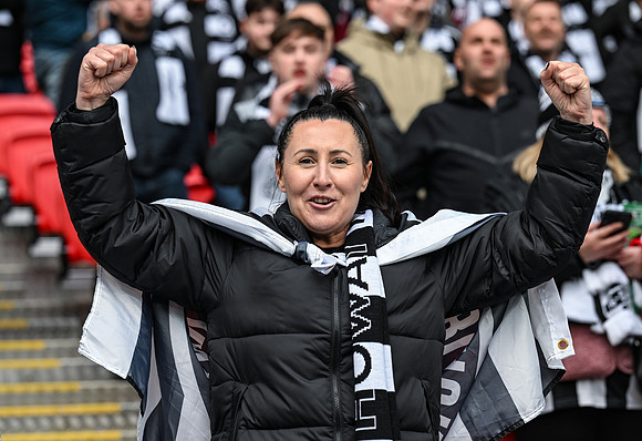 Matchday Fans -4663