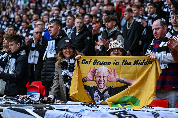 Matchday Fans -4490